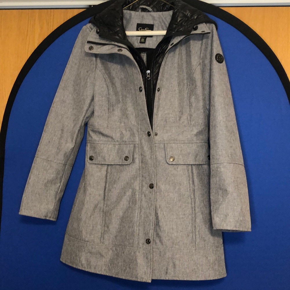 Winter coat with hoodie